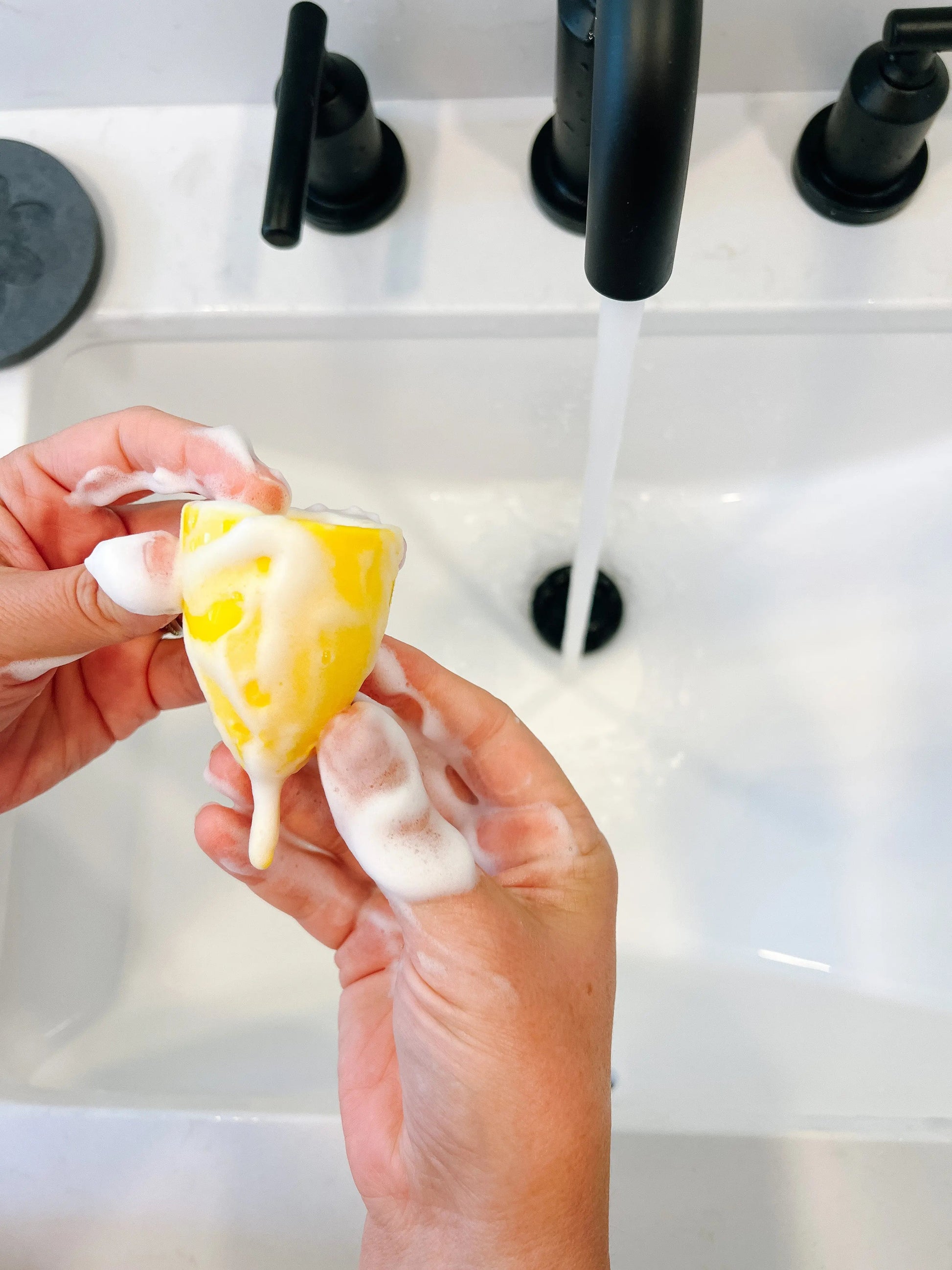 Silicone Safe Foaming Cleanser - Poppins Period